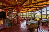 Lodge Bellavista Hotels in Банянгабу