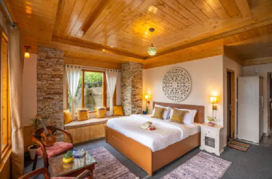 Zostel Shoja - Jibhi Hotels in 