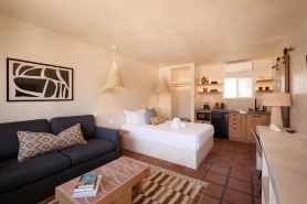 Los Bungalows