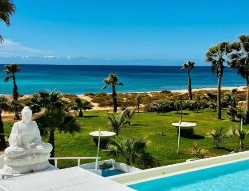 布達海灘 LIVVO 飯店