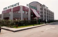 Tulip Inn Turin South Hotels in Carmagnola