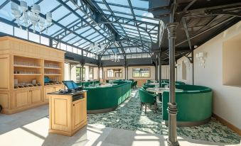 L'Abbaye de Villeneuve