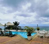 Le Relax Hotel and Restaurant Hotels in Anse Royale