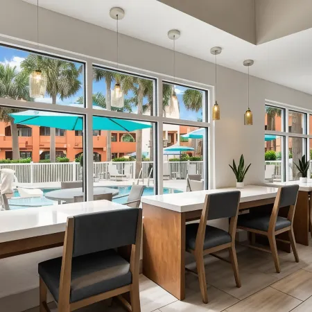 Holiday Inn Express & Suites THE VILLAGES by IHG