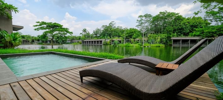 The Westlake Hotel & Resort Yogyakarta Ξενοδοχεία στην πόλη Sleman Regency