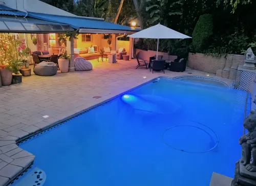 PepperTree Guest House & Apartments - Pet friendly