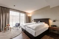 Best Western Premier Hotel Rebstock Hotel dekat Würzburg University of Music