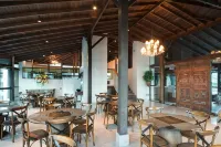 Pousada Bora Bora Hotels in Bombinhas