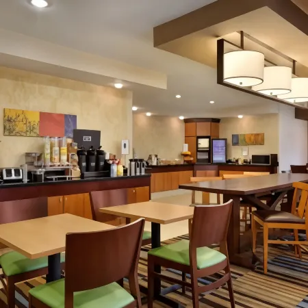 Fairfield Inn & Suites Dallas Mesquite Отели в г. Мескит