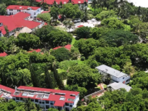 Cocoa Luxury Resort Hotels near Mombasa Marine Park & Reserve