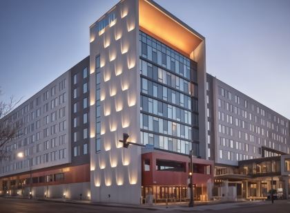 德梅因市中心希爾頓飯店