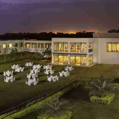 新德里機場大道福朋喜來登飯店 Hotel Exterior