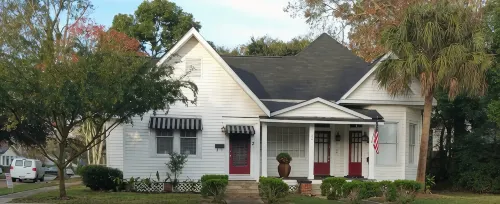 Midtown Loft in a Historic four plex in Midtown Mobile