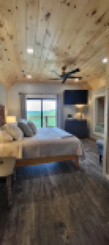 All New Firefly Cottage in the Woods Overlooking Red River Gorge Geological area
