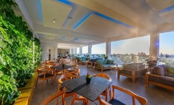 Anemi Hotel & Suites