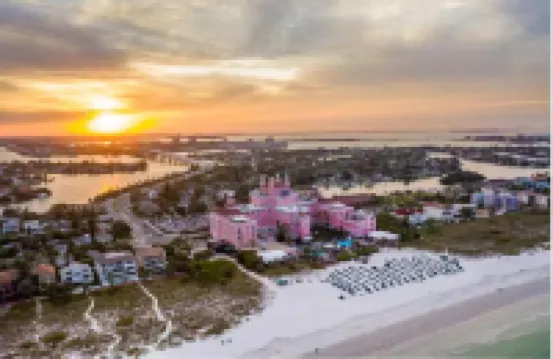 MODERN/Mins to Beach/walk to dwtn/Free parking