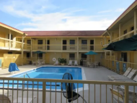 Quality Inn Harlingen Hoteles en Harlingen