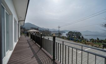 Geoje Island LIM Pension