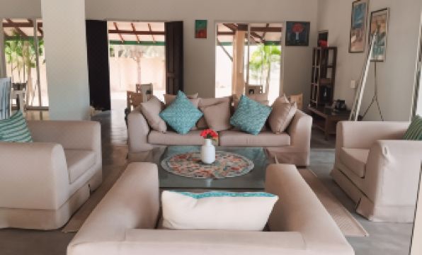 The Beach House by Kay Jay Hotels