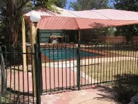 Townview Motel - Pools