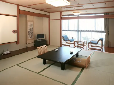 氷見・九殿浜温泉 ひみのはな のホテル
