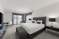 더 캐링턴 호텔