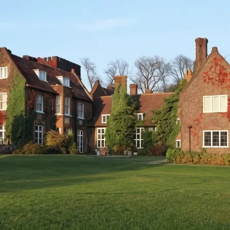 voco LETCHWORTH HALL by IHG