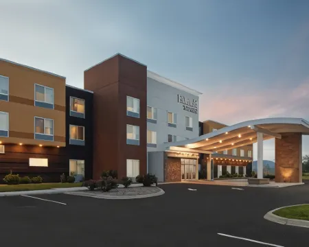 Fairfield Inn & Suites by Marriott Louisville New Albany IN Hotels in Floyd County