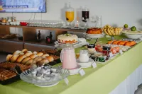 Cambuci Hotel - breakfast