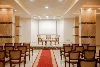 Badr Hotel & Resort El Kharga - Pools