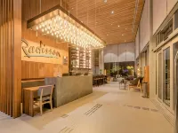 Radisson Pinheiros Hotels near Se