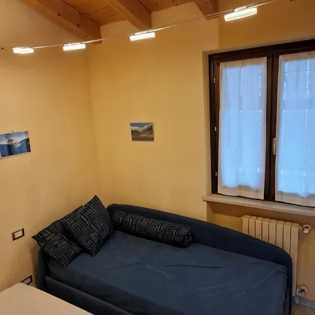 Beautiful 3-room apartment in a residence, pool, balcony, lake view, Lake Garda-Tignale Отели в г. Тиньяле