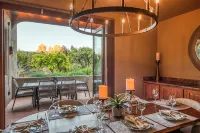 The Cathedral Frame-a Tranquil Private Estate- 3500+Sqft,4Bdrm, 3Bath, Sleeps 11 - 4성급
