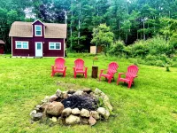 The Cardinal Barn! Beautiful peaceful tiny home in the heart of the Adirondacks! - Wifi