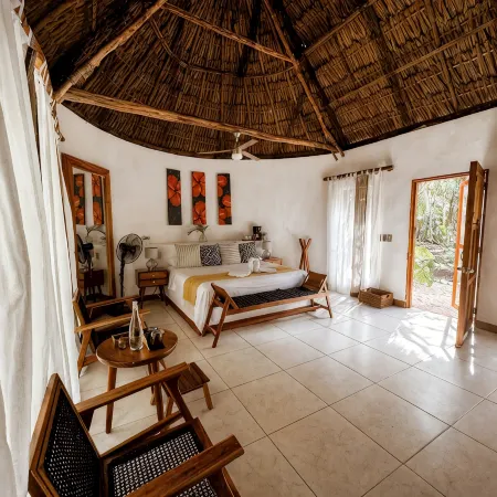 Hotel Boutique Cenote Secreto Maya
