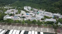 Qiandao Lake Seclusion Hotel (Central Lake Scenic Area Branch) - Romantic