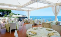Grand Hotel Baia Verde - 早餐