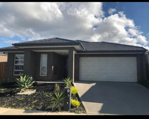 Serenity Home 9 by Hiverooms Hotels in Pakenham