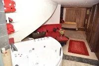 Kayan Hotel Apartments -  Privatzimmer