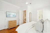 The Palmetto House! 5 Bedroom/Sleeps 14! Seacrest Beach! Free Tram! Huge Pool! - Kitchens