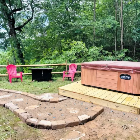 Byson Overlook Gem in Beautiful Bryson City / WiFi, Hot Tub