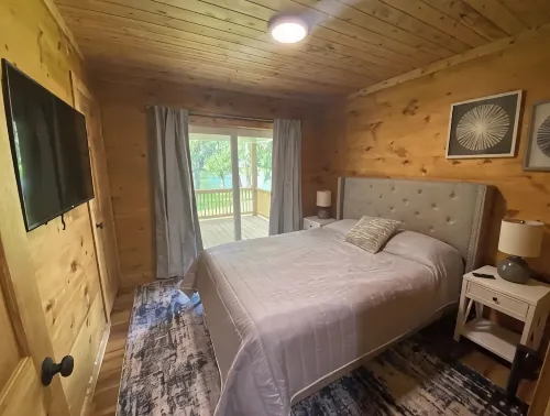 Pleasant View - A brand new riverfront getaway!