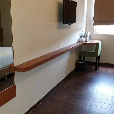 BIZ HOTEL CITY CENTER
