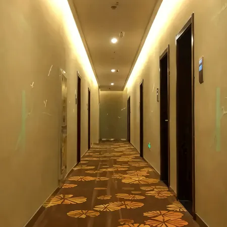Shude Business Hotel