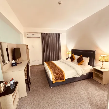Aquavista Hotel & Suites