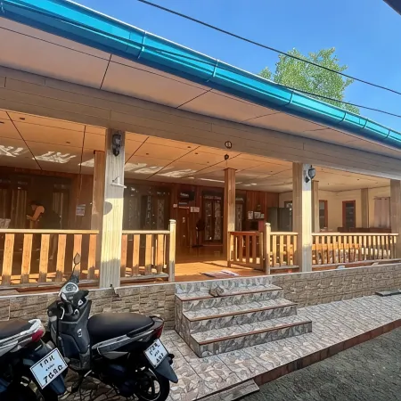 Klong MAD Good View