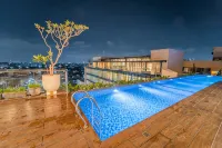 Altuz Apartment B208 Seturan Yogyakarta - Infinity Pools
