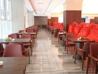 Hilton Wutong Hotel فنادق في شياو إي