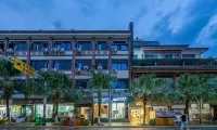 E-sports Hotel (Zunyi Club Site)
