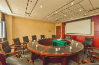 Linhai Business Hostel